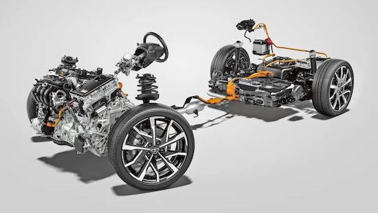 楔形車身、插電混動：試駕豐田普銳斯_fororder_image005