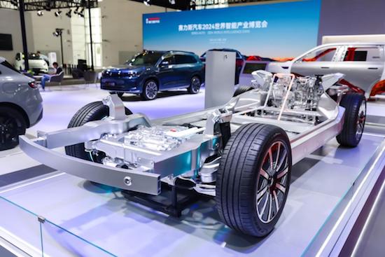 賽力斯6月新能源汽車銷量達44126輛 同比增長372%_fororder_image003