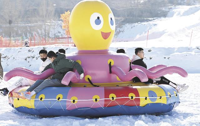 冰雪旅遊，讓“冷資源”變身“熱經濟”