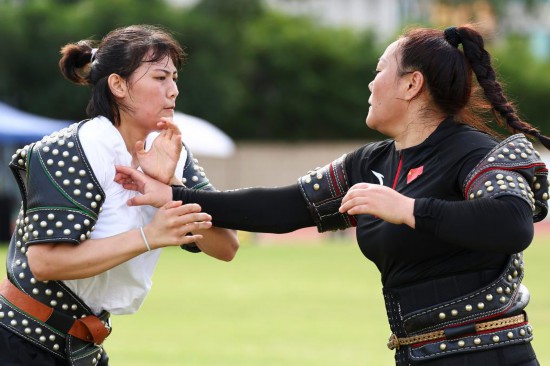 冬日在三亞體驗那達慕