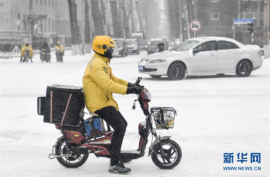 吉林長春：春分時節雪紛紛