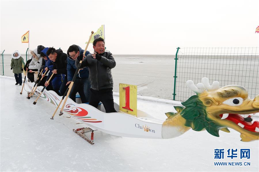 內蒙古達裏諾爾湖冬捕旅遊熱