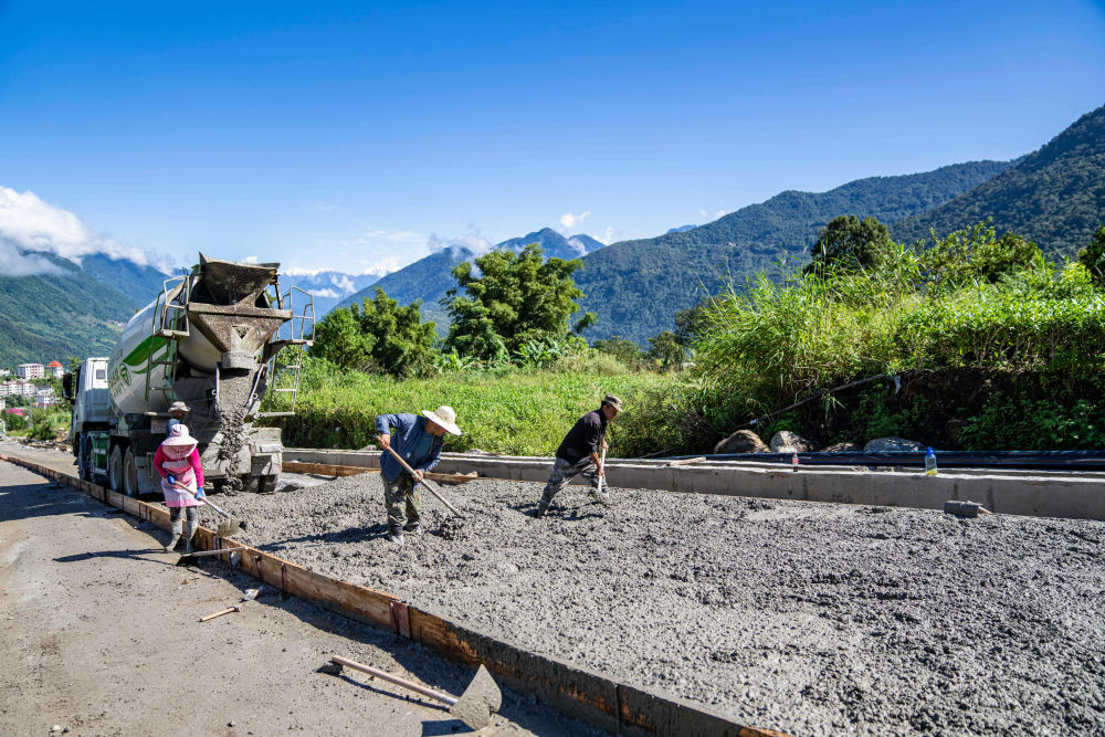 那山·那路·那城——再訪“全國最後通公路的縣”墨脫