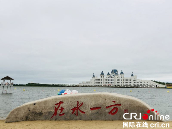 “2018美麗中國行”採訪團走進呼蘭河口濕地公園 樂賞萬頃蓮花