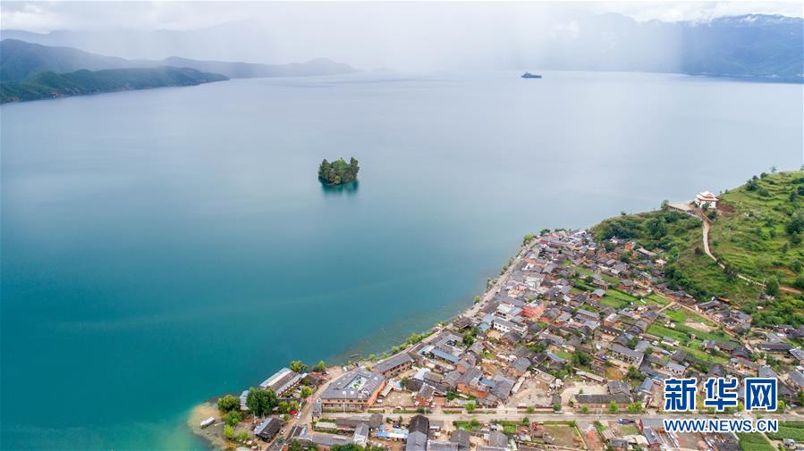 雲南：瀘沽湖美景如畫