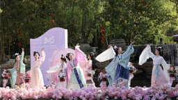 漢服同袍齊聚襄城共享花朝盛典