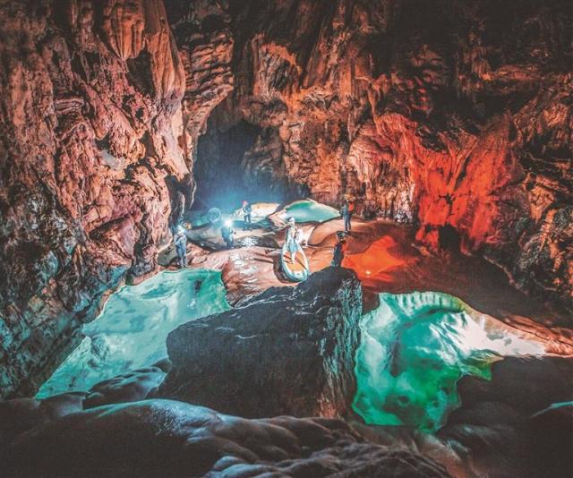 貴州：加快打造年輕化文旅IP “上天入地”玩出新花樣