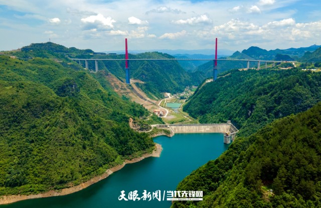 龍裏河大橋——世界首座高山峽谷景觀橋