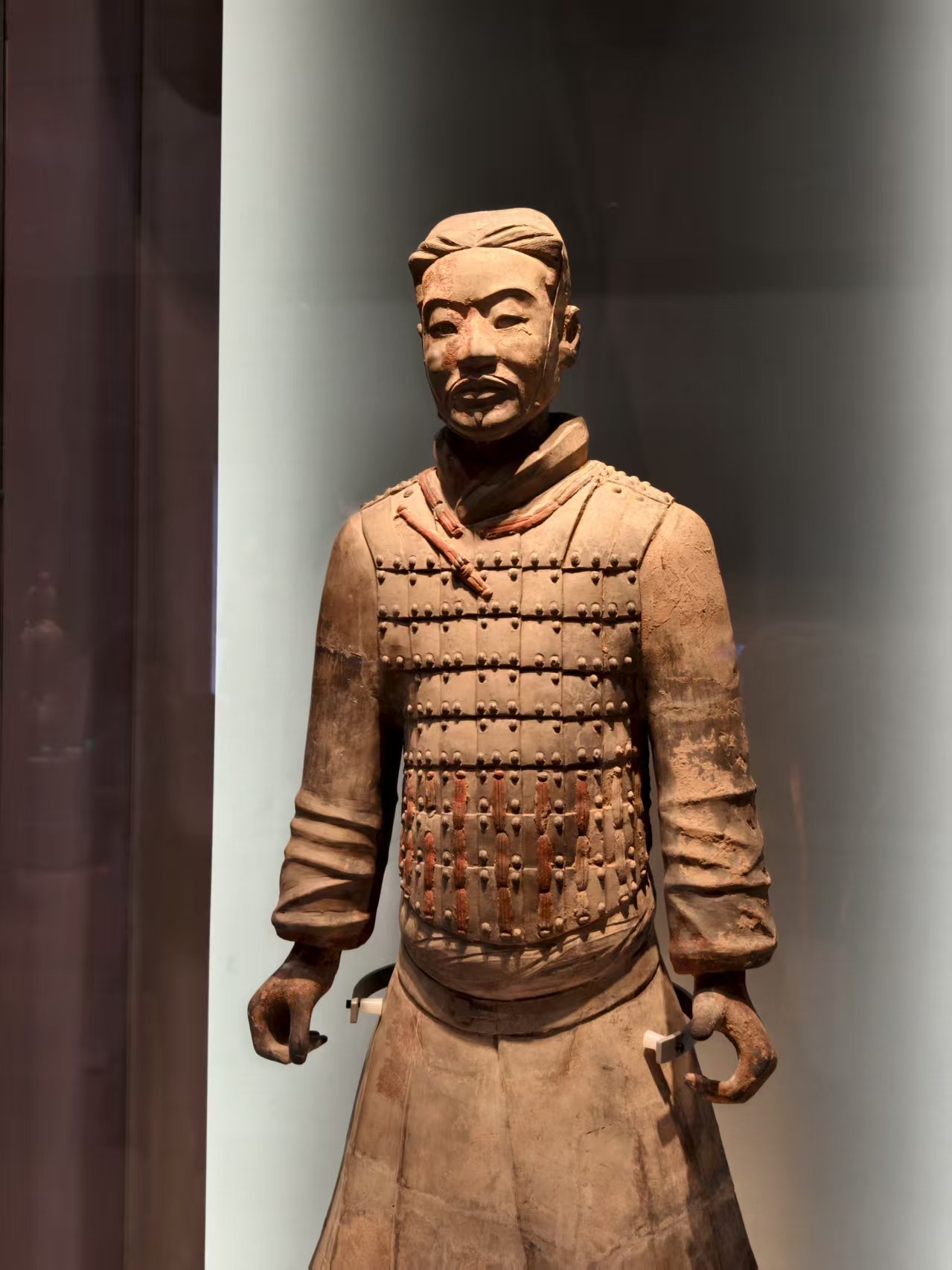 數字技術激活文明對話  外籍網紅博主邂逅“大秦軍團”_fororder_e734be6c11b75dae5df93dbd3d97d675