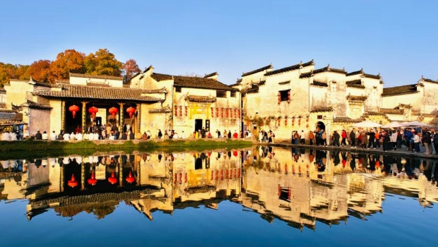 【2025打卡中國】漫步“東方威尼斯”，外國博主解鎖宏村“生態密碼”