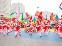 內蒙古呼和浩特：歡快的秧歌扭起來