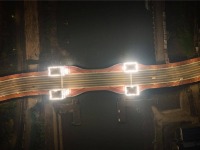 江城開啟橋燈火璀璨