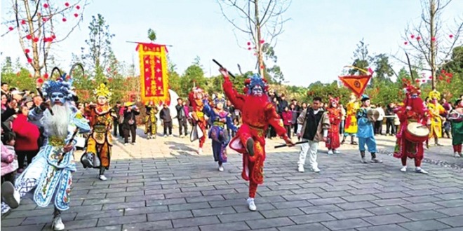 川劇南下，英歌入川