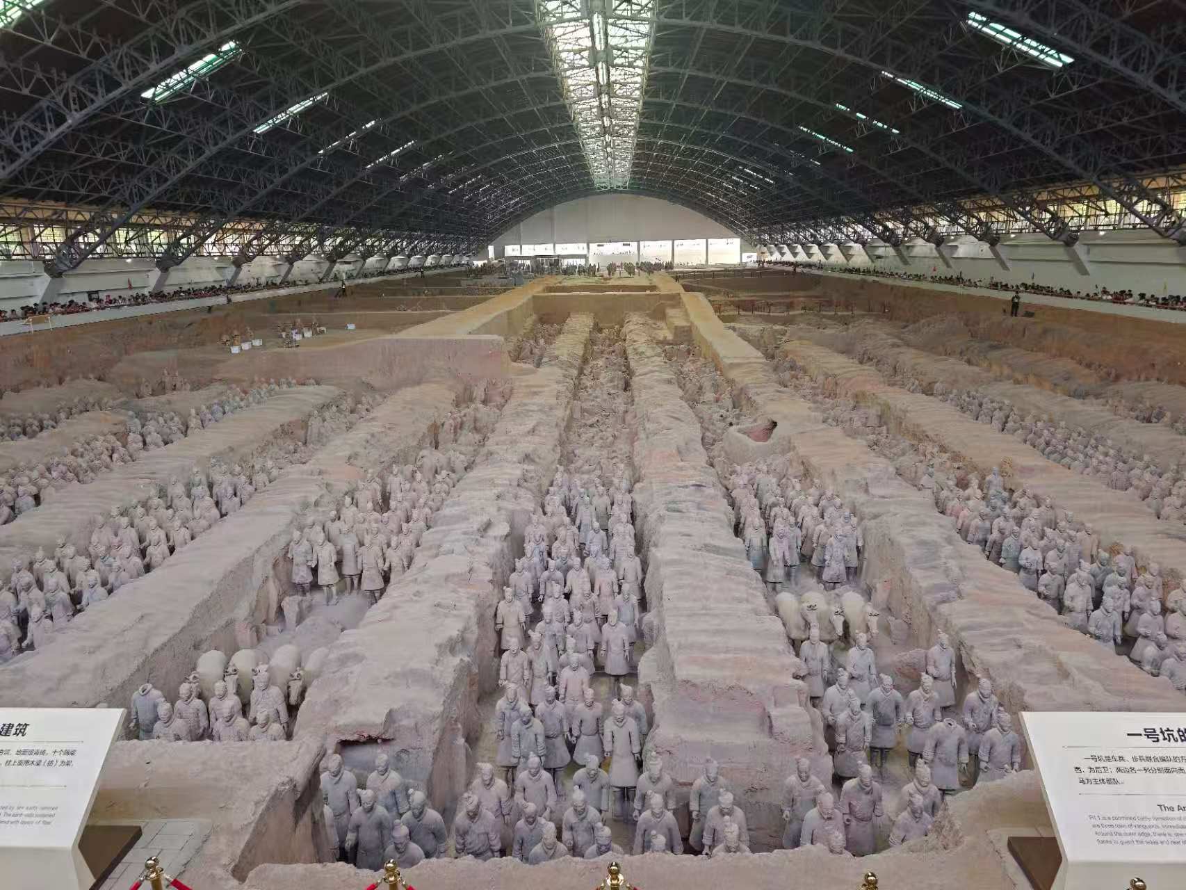 數字技術激活文明對話  外籍網紅博主邂逅“大秦軍團”_fororder_ca98a61e06c9943e40bdb10b64ea5dfd
