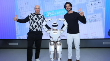 在北京遇見未來 絲路大V解鎖北京新質生産力樣本_fororder_ca08eb92ddef42e1aa76b479b0e5c152.1196x785