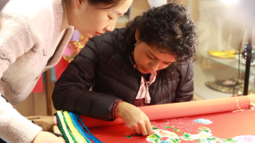 【全球南方Z世代看北京】觸摸中軸肌理！國際網紅博主沉浸式感受北京文化魅力（組圖）