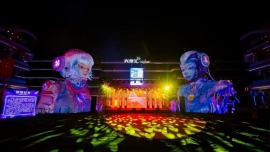 首屆中關村（海淀）國際機器人産業園科技廟會開幕