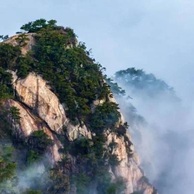 組圖丨岱宗秋深 雲濤漫染“仙”氣十足