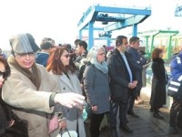 九國使節沉浸津味新春 感受津城活力