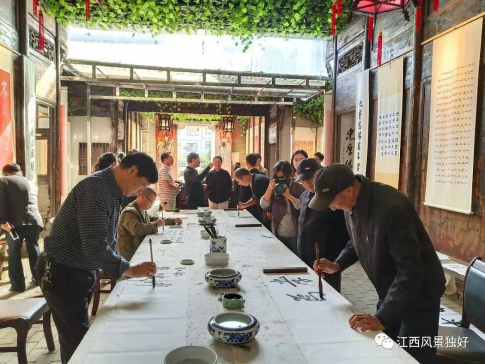 朱 虹：為什麼靖安中源鄉避暑旅遊這麼火？