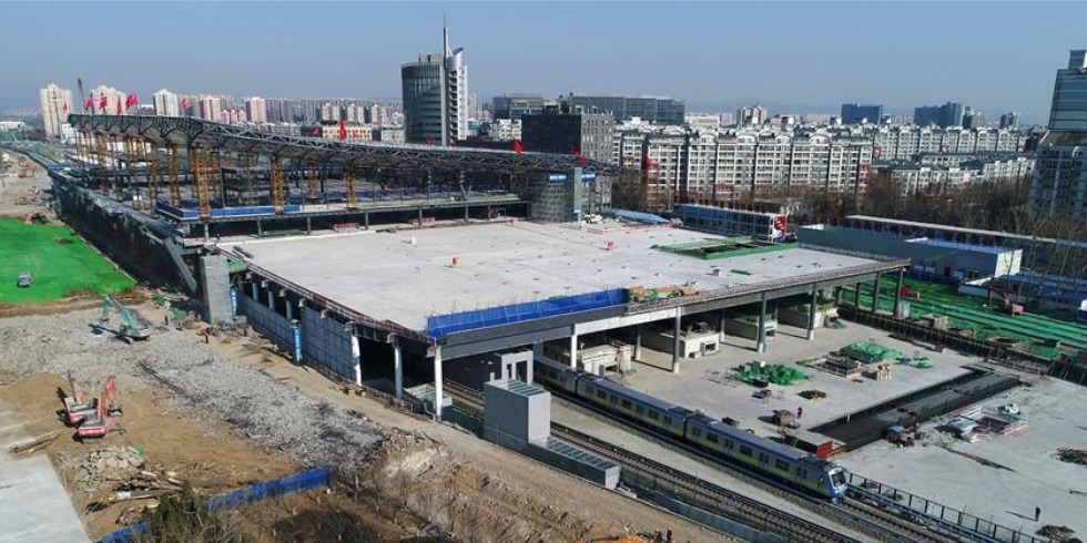 北京地鐵13號線成功撥入京張高鐵清河站