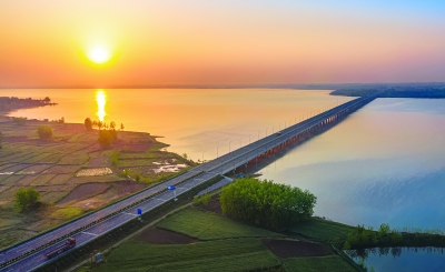 圖片默認標題_fororder_女山湖特大橋_b