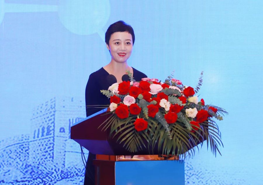 全球創新藥博鰲樂城研討會開幕_fororder_主持人 樂城管理局副局長 呂小蕾