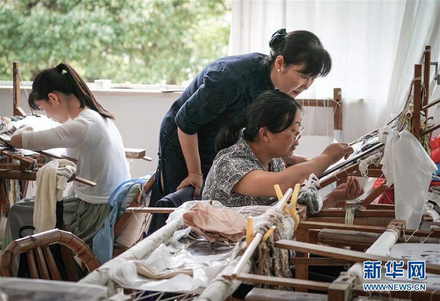 蘇繡傳人姚惠芬：妙手神針繡慧心