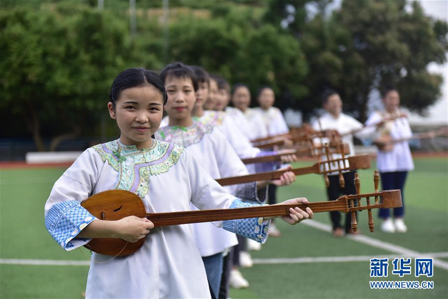 貴州榕江：民族文化進校園