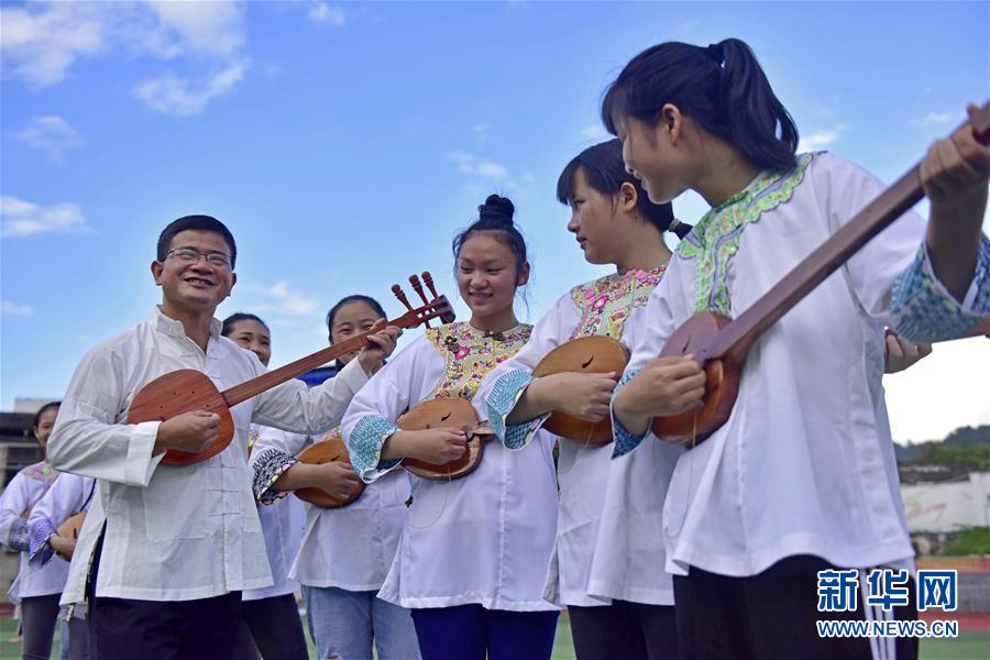 貴州榕江：民族文化進校園