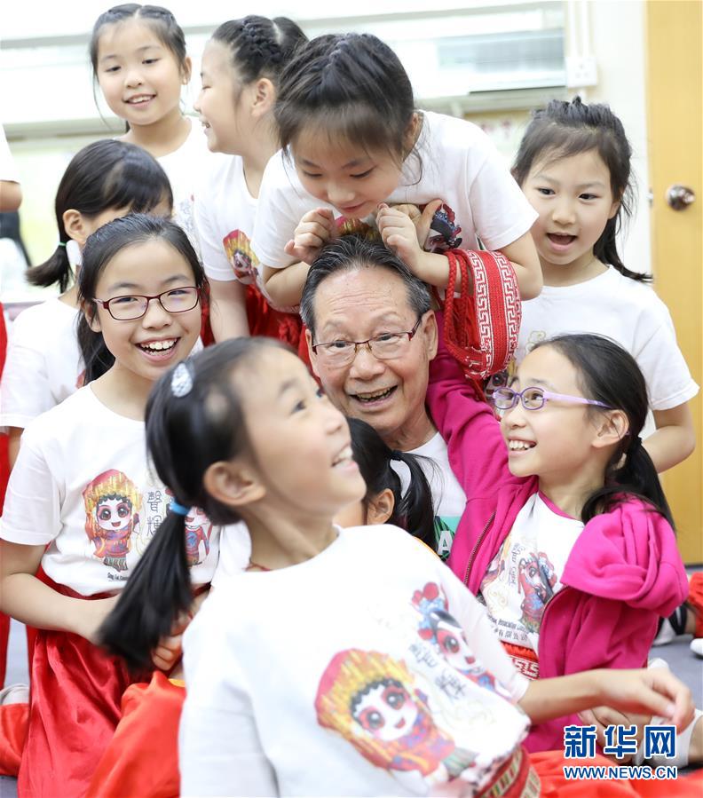 香港粵劇傳承：小小少年的“梨園夢”