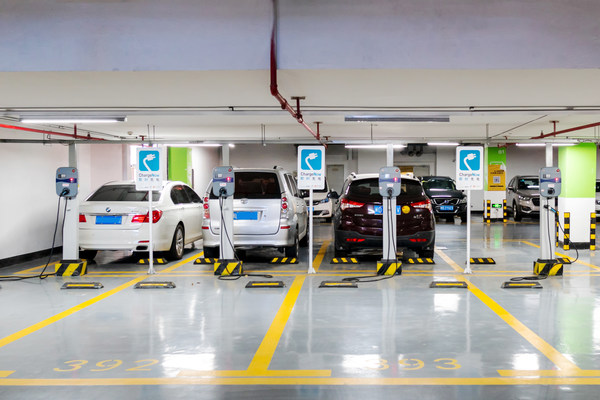 新電途拿下9成市場 汽車充電網絡全面共享化的終點還遠嗎？