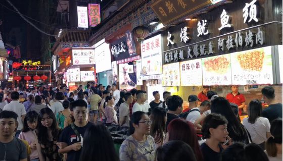 “夜經濟”火遍南北！“不夜城”長沙醞釀升級版