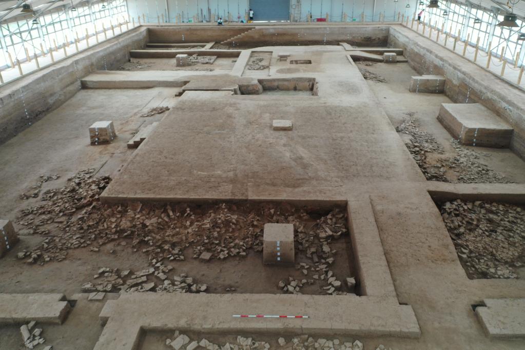 陜西櫟陽城遺址揭露兩座大型宮殿建築遺址