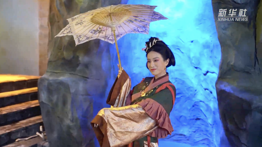 越“夜”越精彩——武漢首個“不夜城”的春節假日觀察