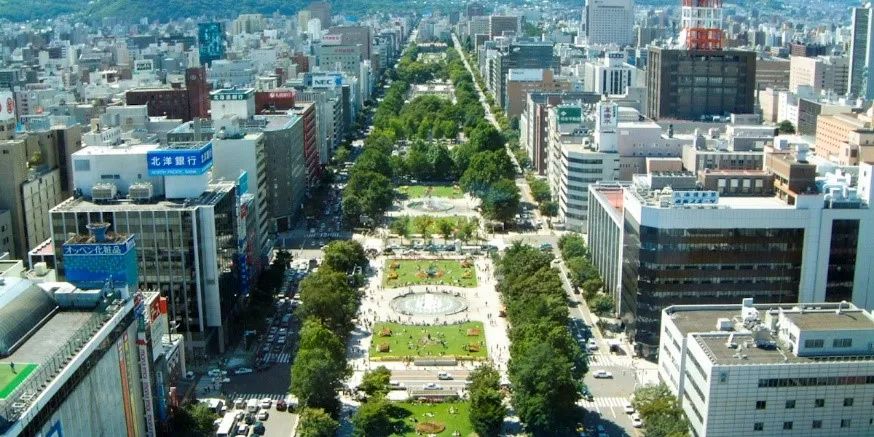 札幌中軸線：十字交錯的綠色生態中軸線