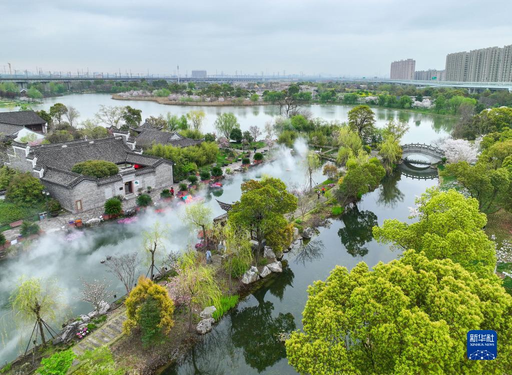 浙江寧波：植物園春花爛漫
