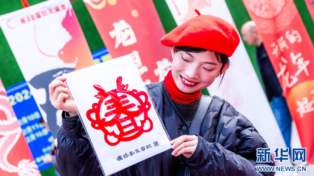 湖北武漢：非遺民俗廟會年味十足