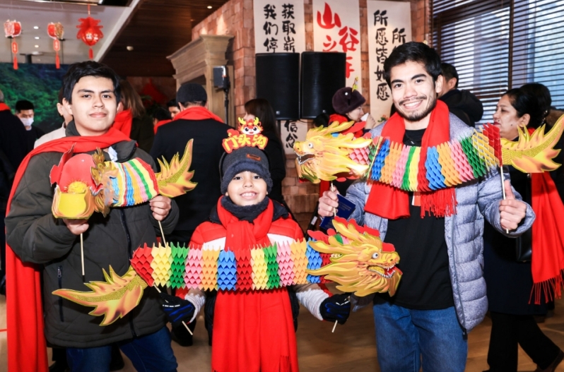 “外交官看中國——感知北京門頭溝詩情畫意元宵節”暨“一區一品”駐華使節深度體驗北京活動舉辦_fororder_15