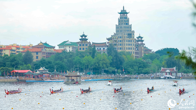 兩岸同心龍舟同行  第十七屆海峽兩岸龍舟賽總決賽在廈門集美舉行