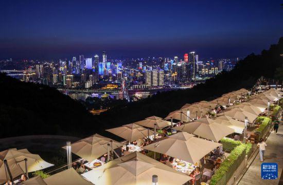 高溫擋不住出遊熱情 重慶暑期旅遊人氣旺
