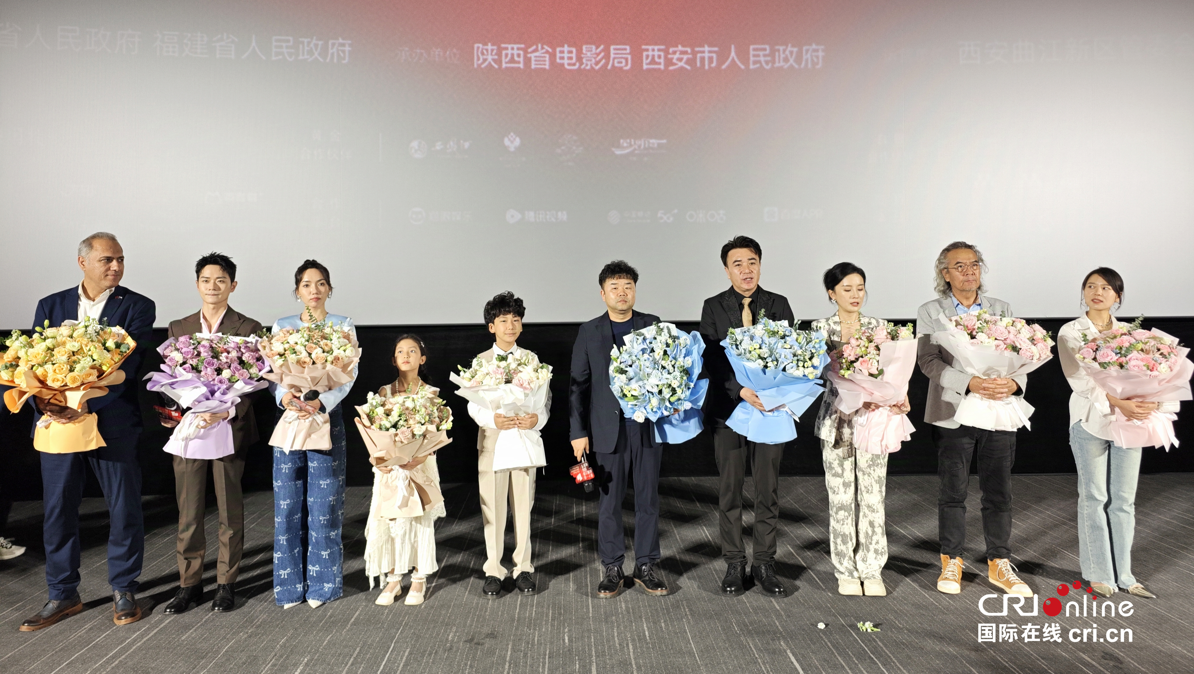 講好陜西故事、中國故事、絲路故事的重要載體和窗口 電影《長安·長安》中國首映禮在西安舉行_fororder_圖片27