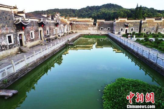 航拍江西九江千年古村 23棟古建築鱗次櫛比