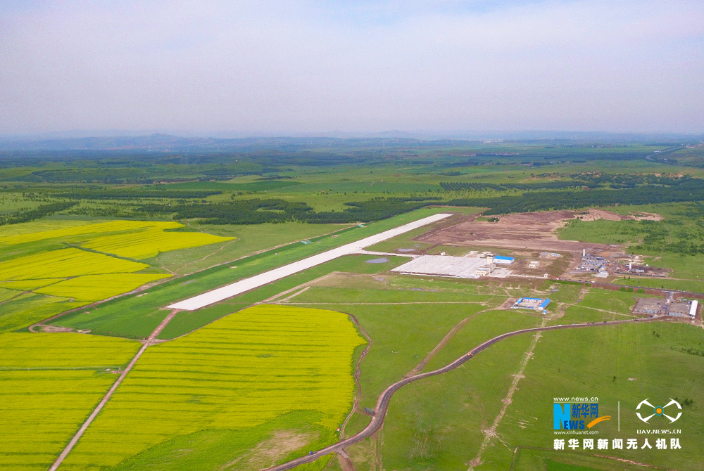 【“飛閱”中國】航拍承德飛天小鎮 體驗大草原上的空中之旅