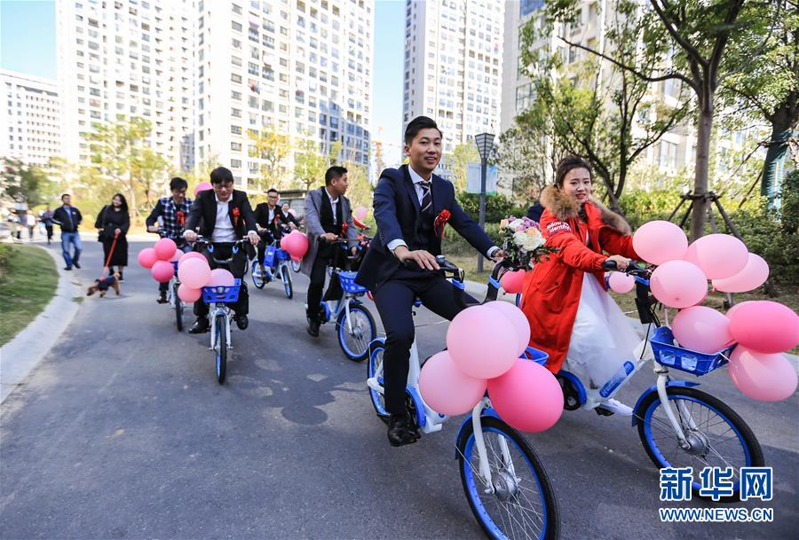 江蘇淮安：共享單車當婚車