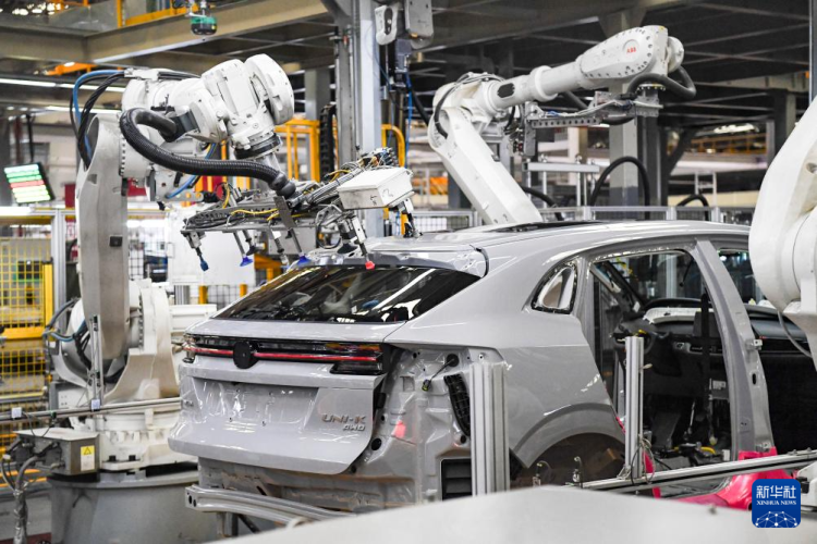 重慶新能源汽車産業加速發展