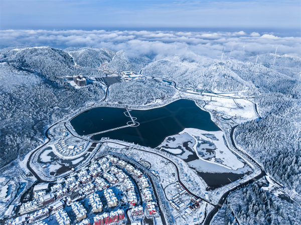 打卡重慶冰天雪地｜豐都南天湖：以“冰雪運動”衝刺“冰雪經濟”賽道