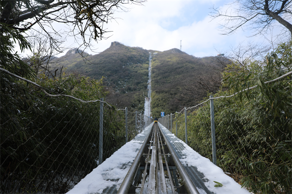 打卡重慶冰天雪地｜豐都南天湖：以“冰雪運動”衝刺“冰雪經濟”賽道