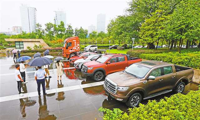 【城市遠洋】1-8月全市汽車産業産值增速達3.7%