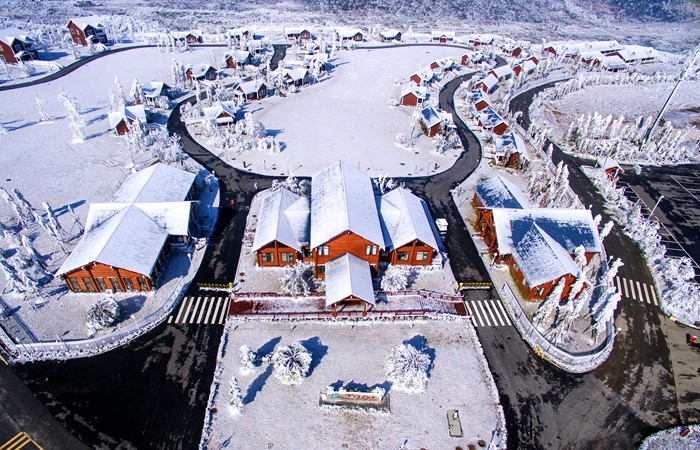 重慶秀山川河蓋景區雪後展美景